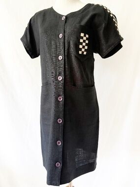 Vintage 1980s Black Linen Shift with Checkered Pockets and Sleeves Small